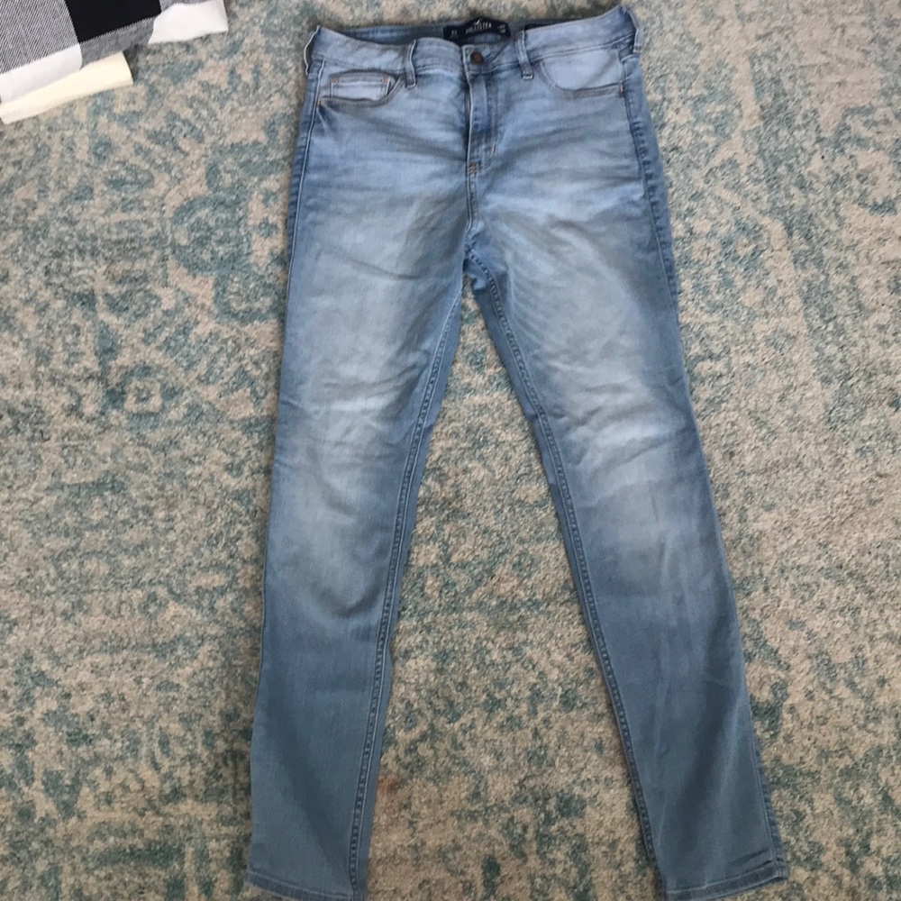 Hollister light washed jeans